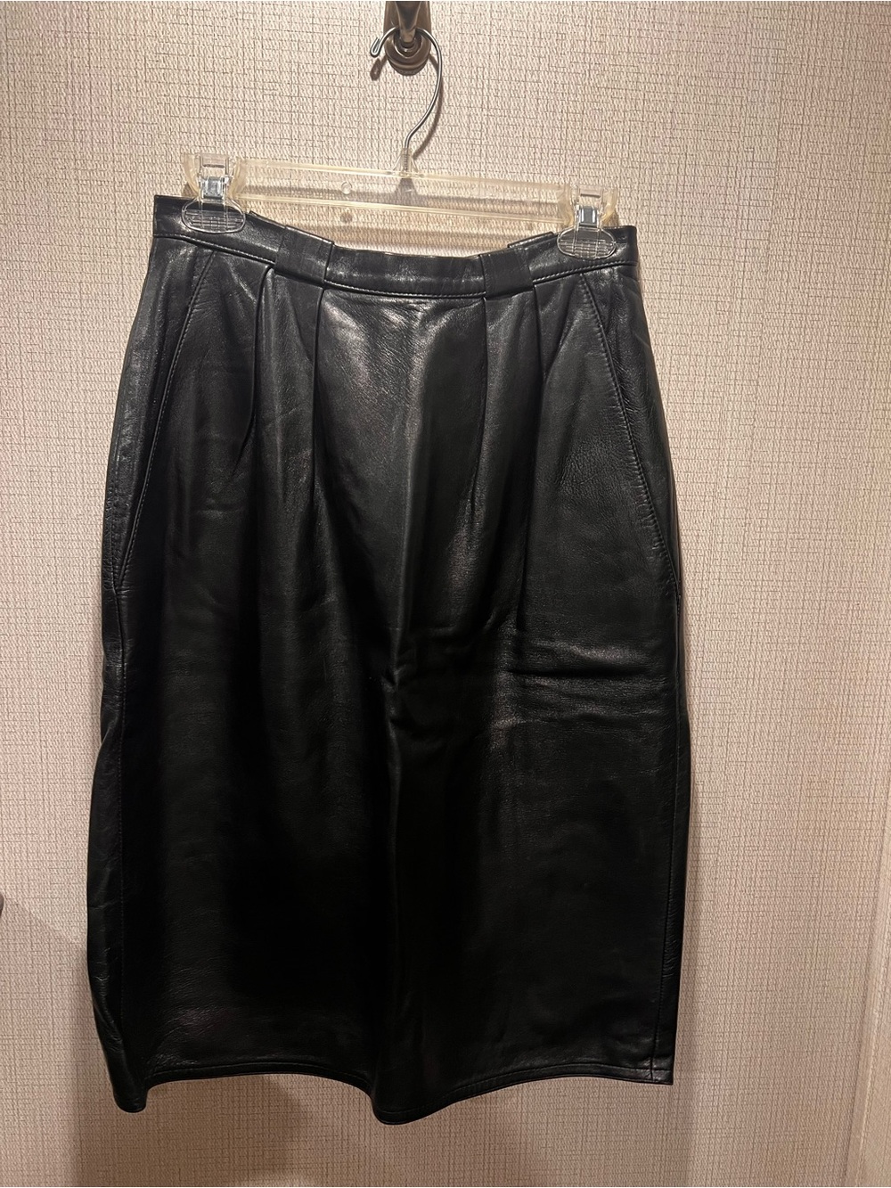 Anne Klein Genuine Leather Black Pencil Skirt Size 8 Made in USA